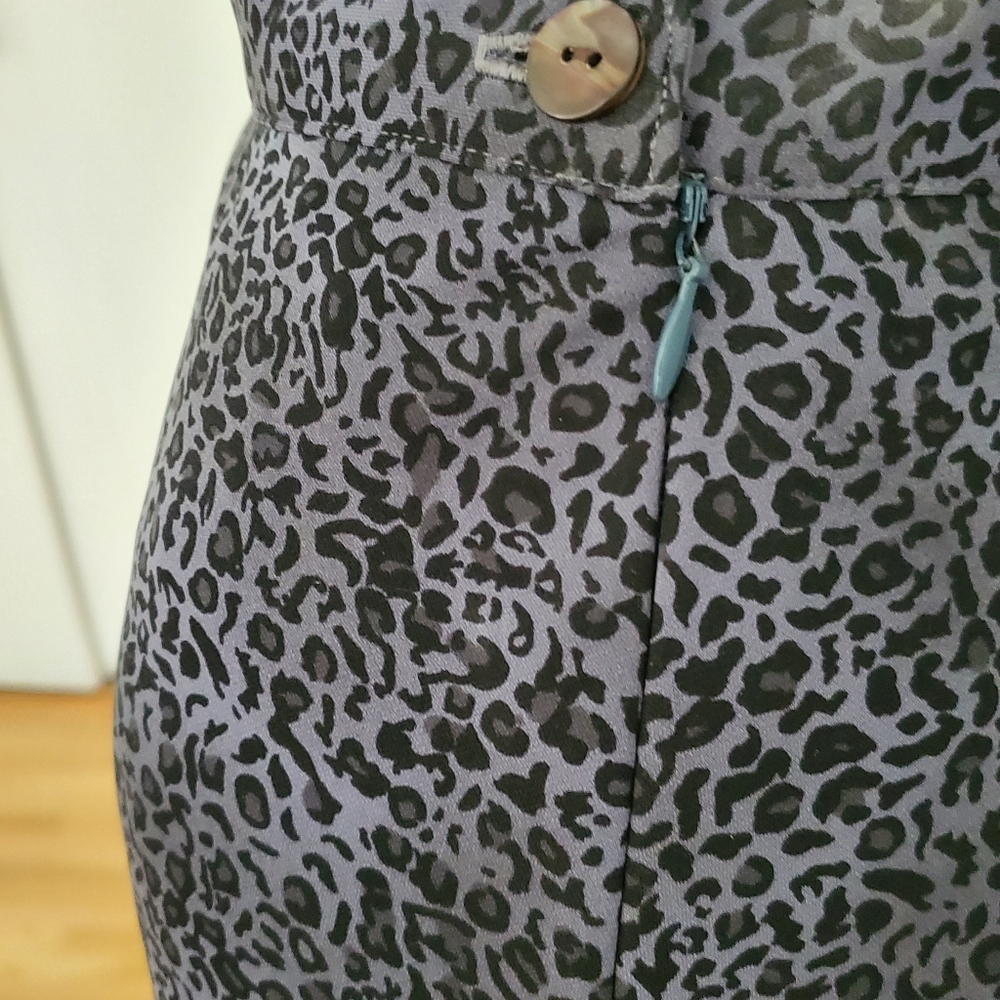 Skirt - Picture 3 of 5
